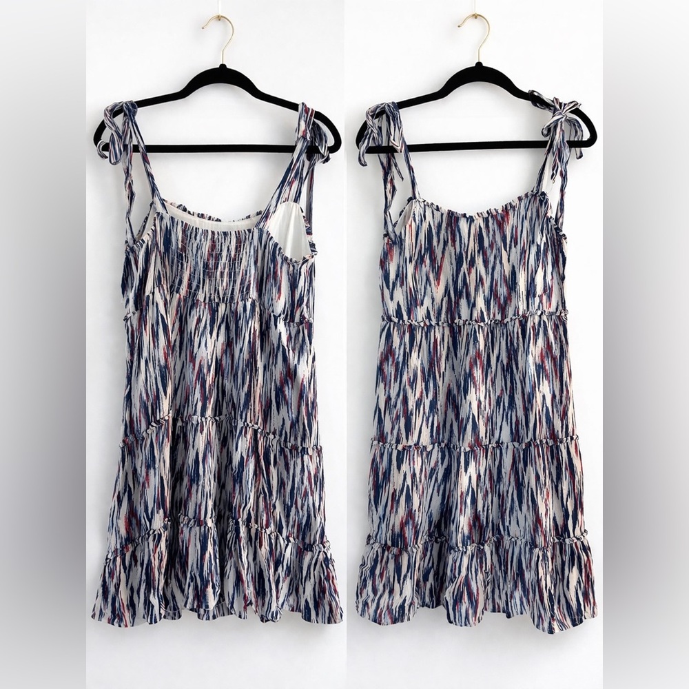Sleeveless Tie-Strap Tiered Summer Dress in Navy & Pink